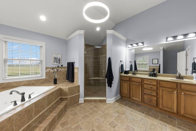 5085 Half Round Road, Oswego, IL 60543