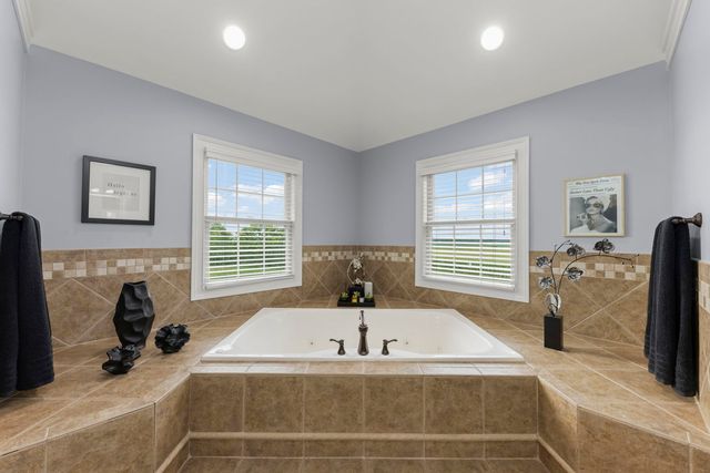5085 Half Round Road, Oswego, IL 60543