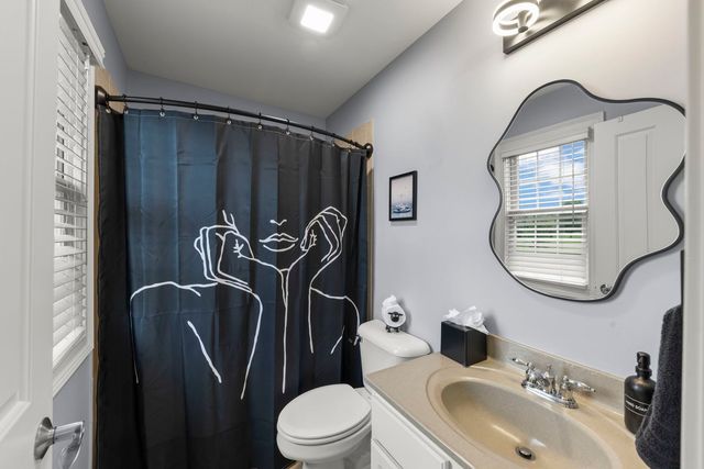 5085 Half Round Road, Oswego, IL 60543
