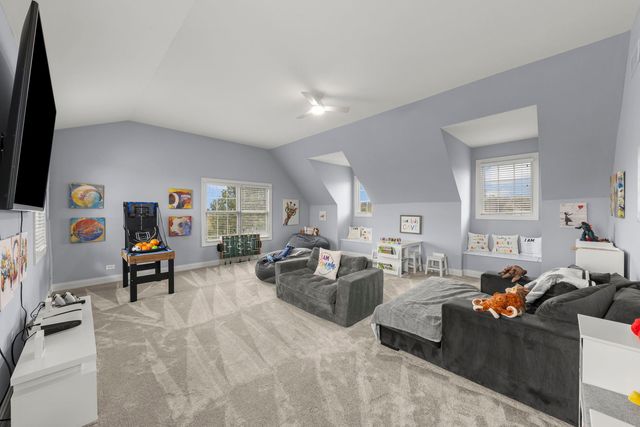 5085 Half Round Road, Oswego, IL 60543
