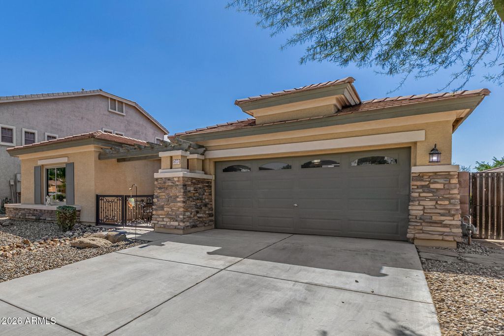 18721 E SWAN Drive, Queen Creek, AZ 85142 — photo 2