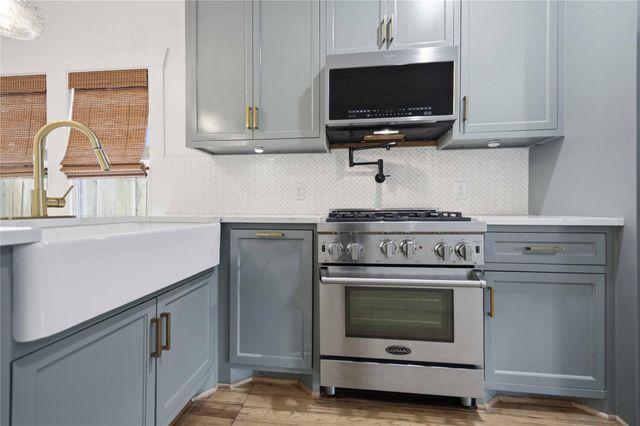 208 Archer Street, Houston, TX 77009