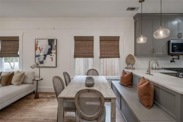 208 Archer Street, Houston, TX 77009