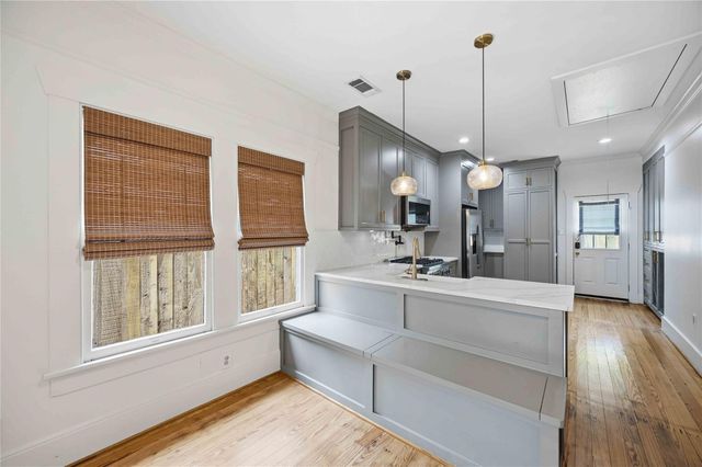 208 Archer Street, Houston, TX 77009