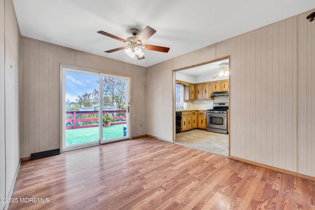 25 Venus Road, South Amboy, NJ 08879