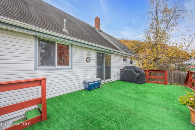 25 Venus Road, South Amboy, NJ 08879