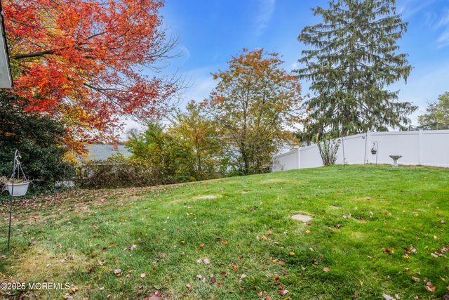 25 Venus Road, South Amboy, NJ 08879