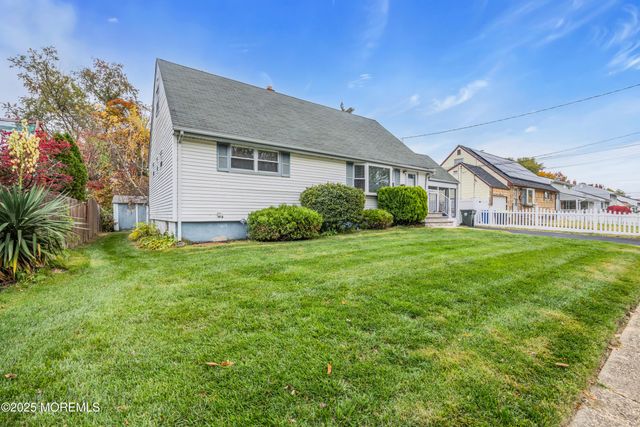 25 Venus Road, South Amboy, NJ 08879