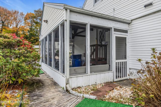 25 Venus Road, South Amboy, NJ 08879