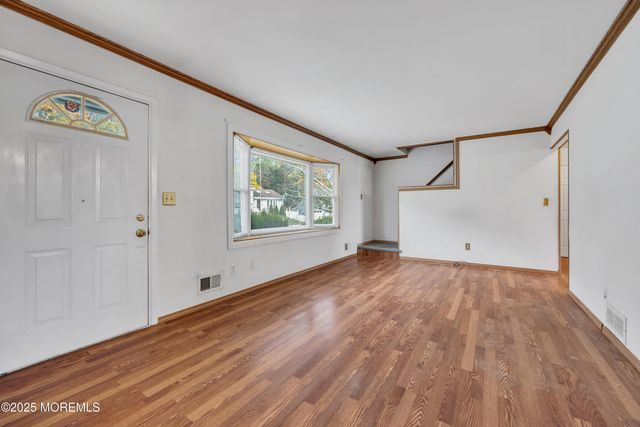 25 Venus Road, South Amboy, NJ 08879