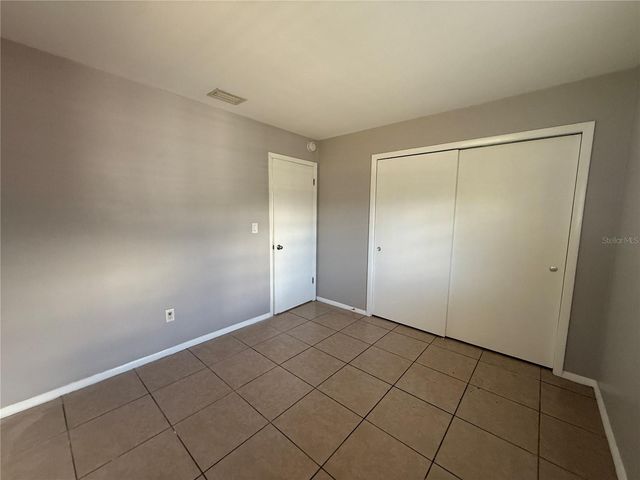 472 BRIARWOOD ROAD, Venice, FL 34293