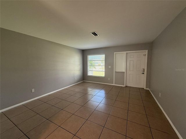 472 BRIARWOOD ROAD, Venice, FL 34293