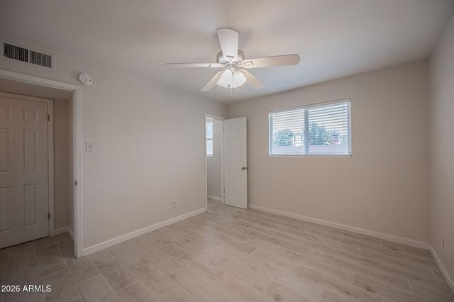 6637 E WILSHIRE Drive, Scottsdale, AZ 85257