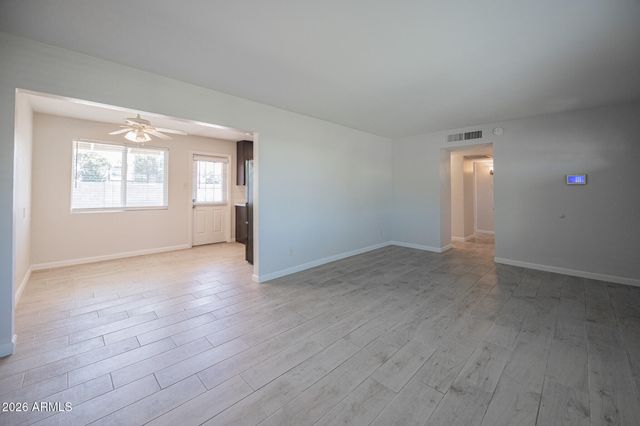6637 E WILSHIRE Drive, Scottsdale, AZ 85257