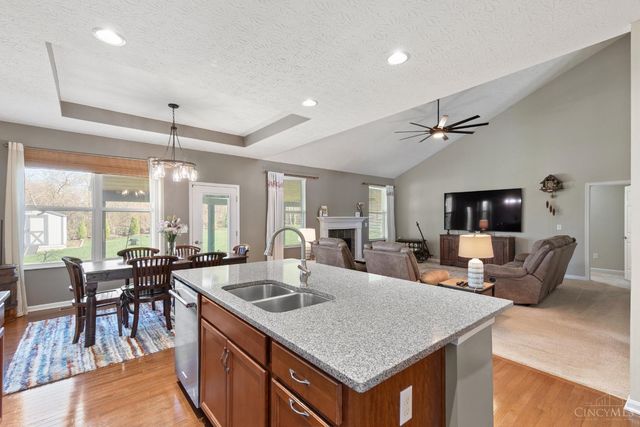 5904 Ashlyn Court, Middletown, OH 45044