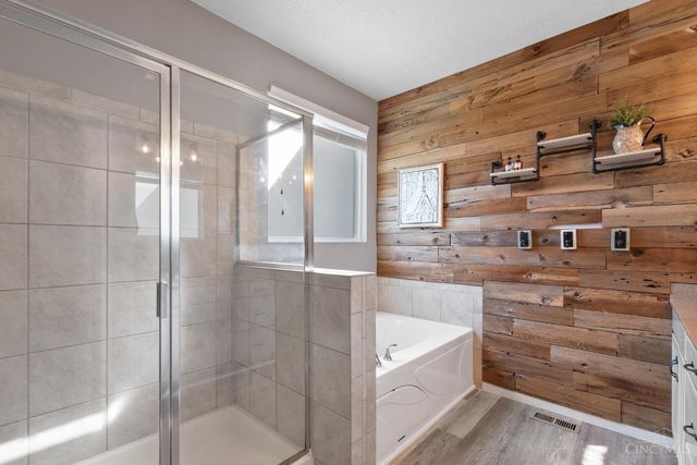 5904 Ashlyn Court, Middletown, OH 45044