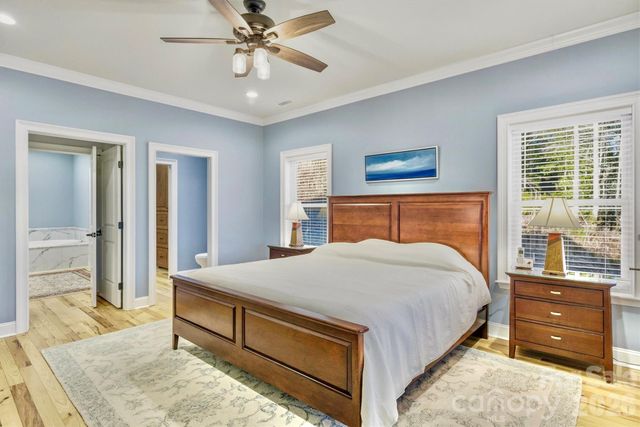 1510 Royal Lane, Lenoir, NC 28645