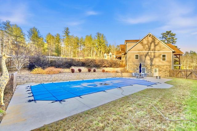 1510 Royal Lane, Lenoir, NC 28645