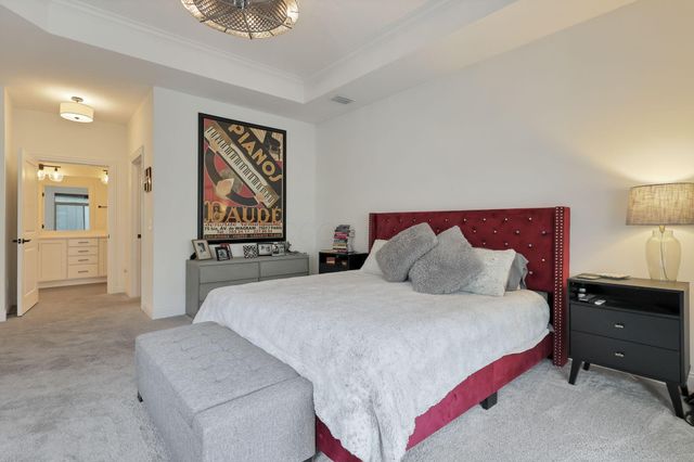 6452 Nature Nook Drive, Lewis Center, OH 43035