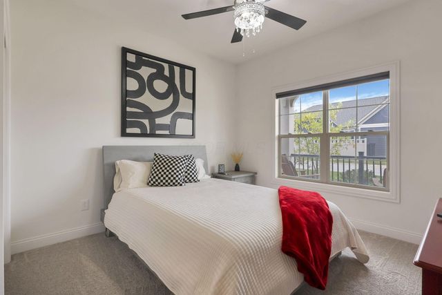 6452 Nature Nook Drive, Lewis Center, OH 43035