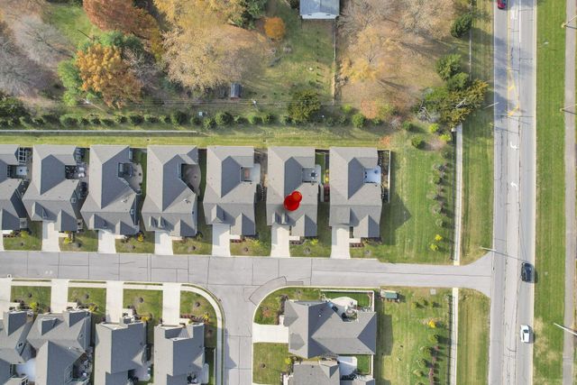 6452 Nature Nook Drive, Lewis Center, OH 43035