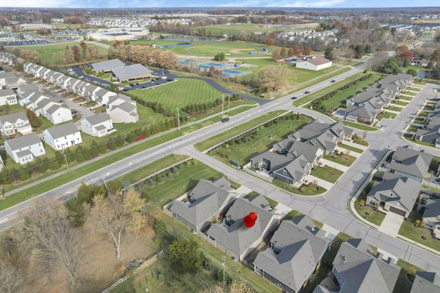 6452 Nature Nook Drive, Lewis Center, OH 43035