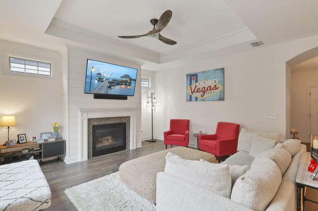 6452 Nature Nook Drive, Lewis Center, OH 43035