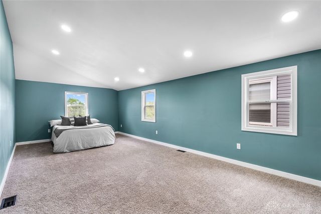 7 N Riverview Avenue, Miamisburg, OH 45342