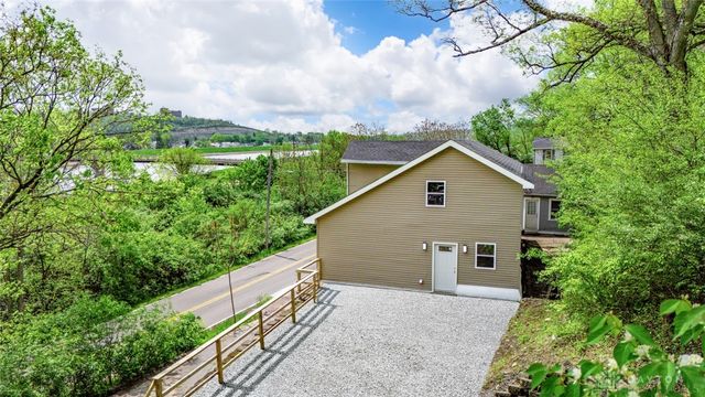 7 N Riverview Avenue, Miamisburg, OH 45342