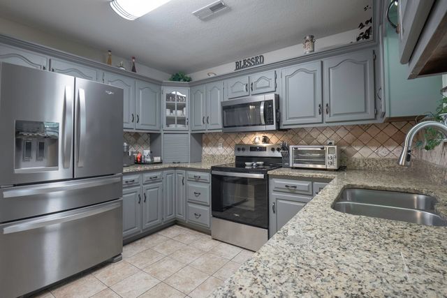 792 Colony Circle, Fort Oglethorpe, GA 30742