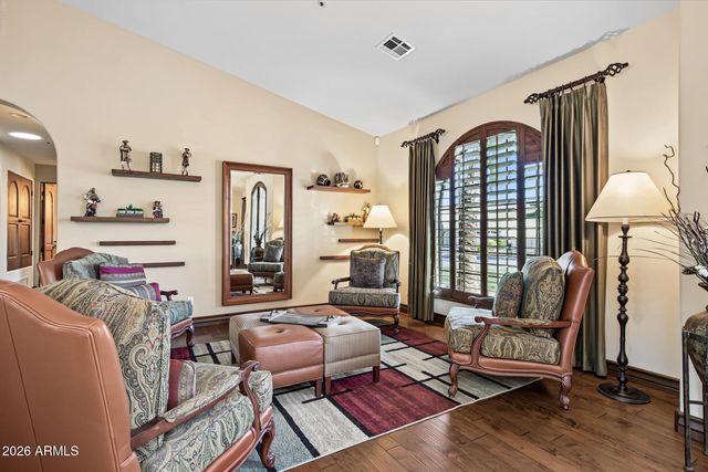 8678 E WINDROSE Drive, Scottsdale, AZ 85260
