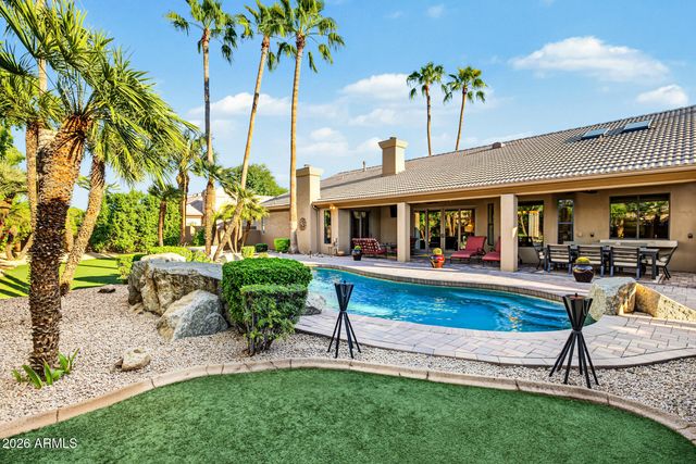 8678 E WINDROSE Drive, Scottsdale, AZ 85260