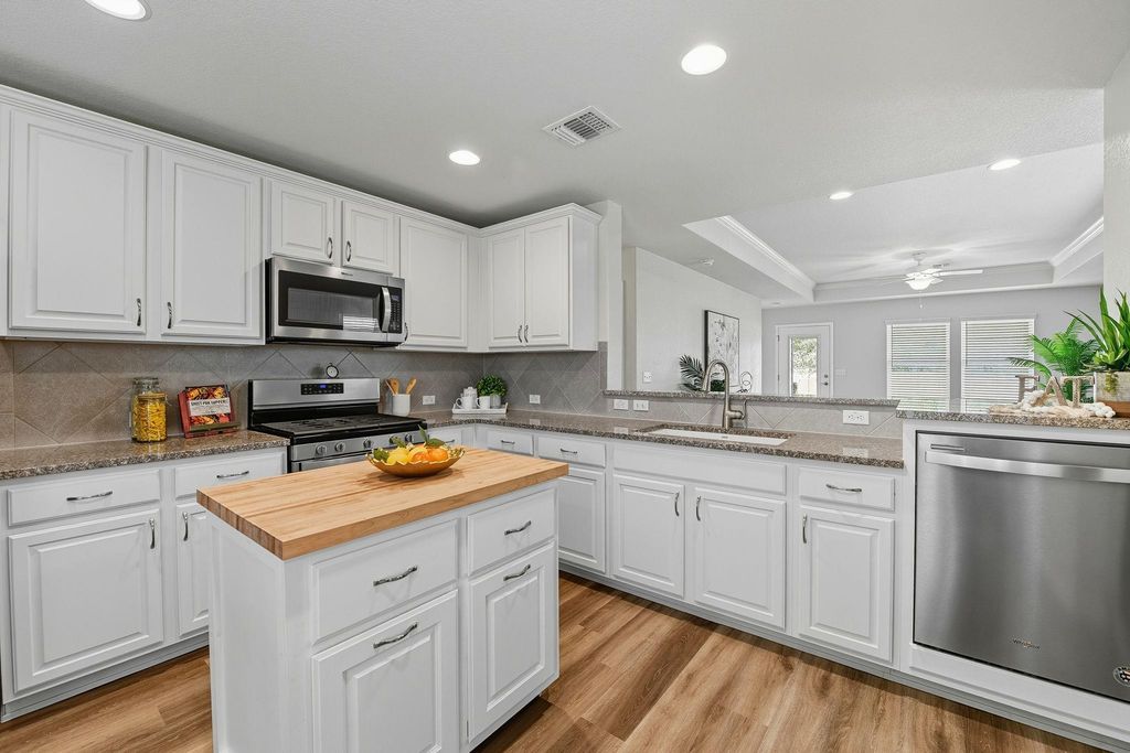 505 Rockport ST, Georgetown, TX 78633