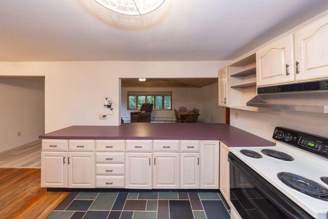 39 Curley Drive, Hudson, MA 01749