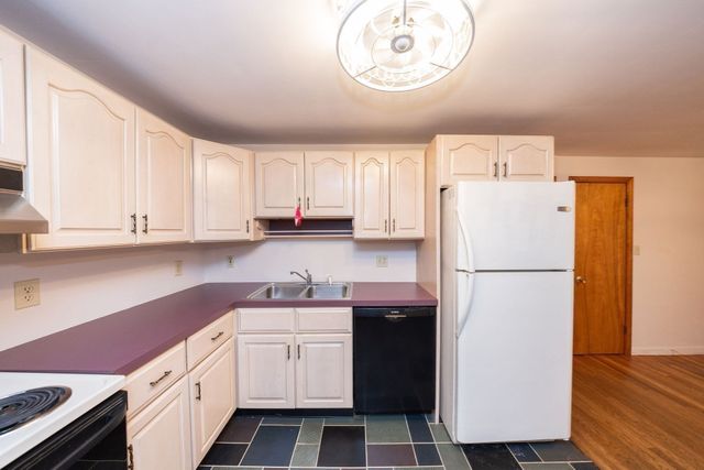 39 Curley Drive, Hudson, MA 01749
