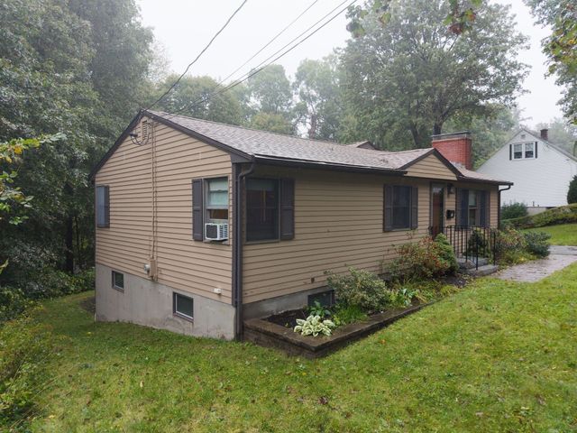 39 Curley Drive, Hudson, MA 01749
