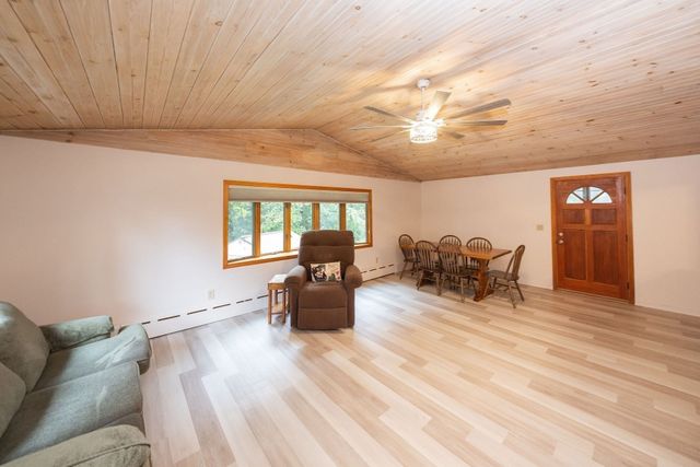 39 Curley Drive, Hudson, MA 01749