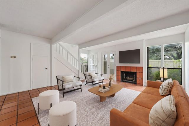 3500 Enfield RD F, Austin, TX 78703