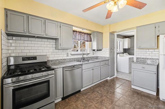 4124 Coolidge Highway, Royal Oak, MI 48073