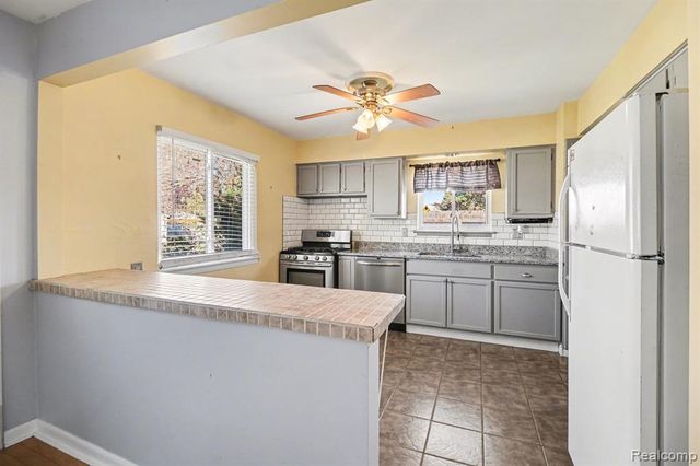 4124 Coolidge Highway, Royal Oak, MI 48073