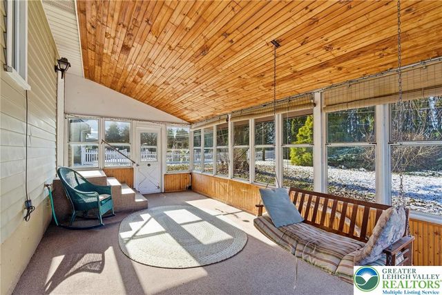 3074 Clearview, Palmer Twp, PA 18045