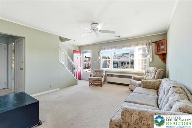 3074 Clearview, Palmer Twp, PA 18045