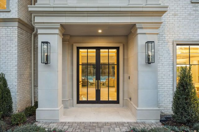 11607 Shady Grove Lane, Houston, TX 77024