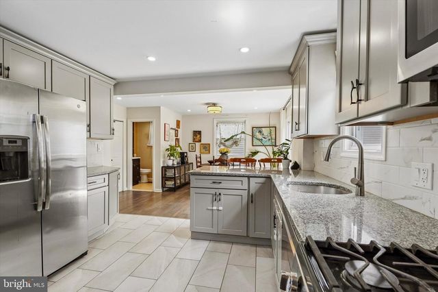 105 LOLLER RD, Hatboro, PA 19040