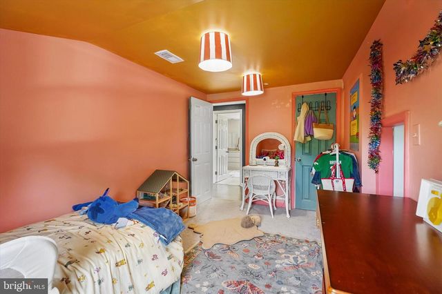 105 LOLLER RD, Hatboro, PA 19040