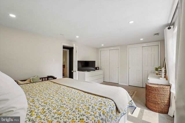 105 LOLLER RD, Hatboro, PA 19040