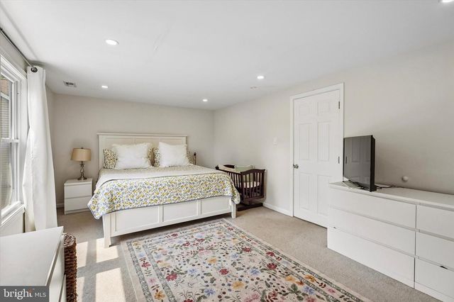 105 LOLLER RD, Hatboro, PA 19040