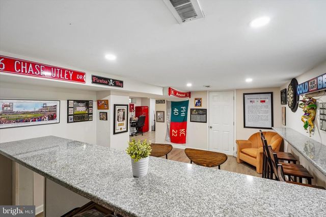 105 LOLLER RD, Hatboro, PA 19040