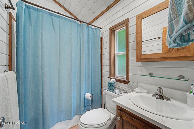 243 Jonquil Woods Road, Franklin, NC 28734