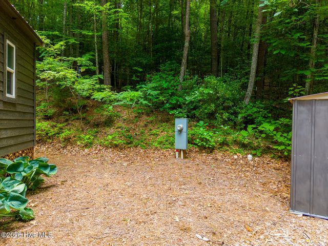 243 Jonquil Woods Road, Franklin, NC 28734